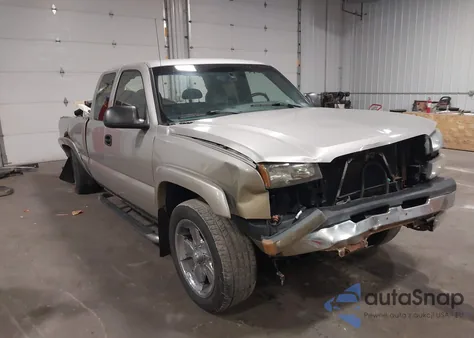 2004 Chevrolet Silverado 1500 Z71 из США, поврежденный, VIN 2GCEK19TX41185431